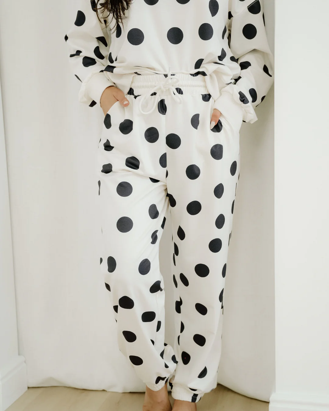 Polka Dot Print Drop Shoulder Pullover Drawstring Jogger Pant Set - Beige - Image 10