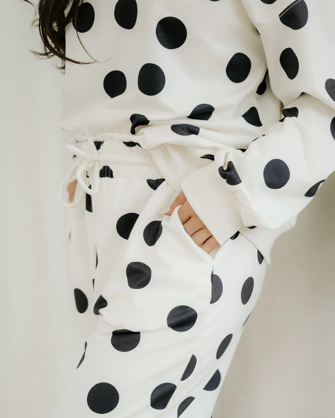 Polka Dot Print Drop Shoulder Pullover Drawstring Jogger Pant Set - Beige - Image 7