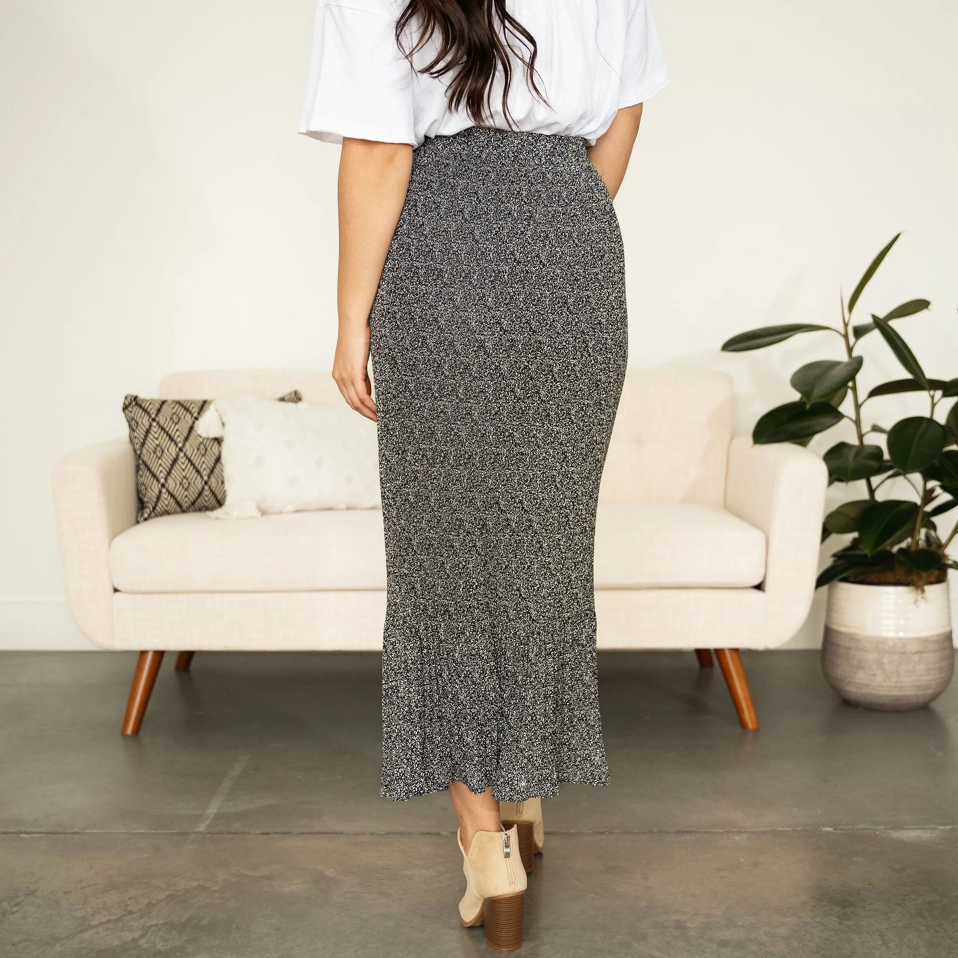 Charlie Floral Skirt - Black - Image 6
