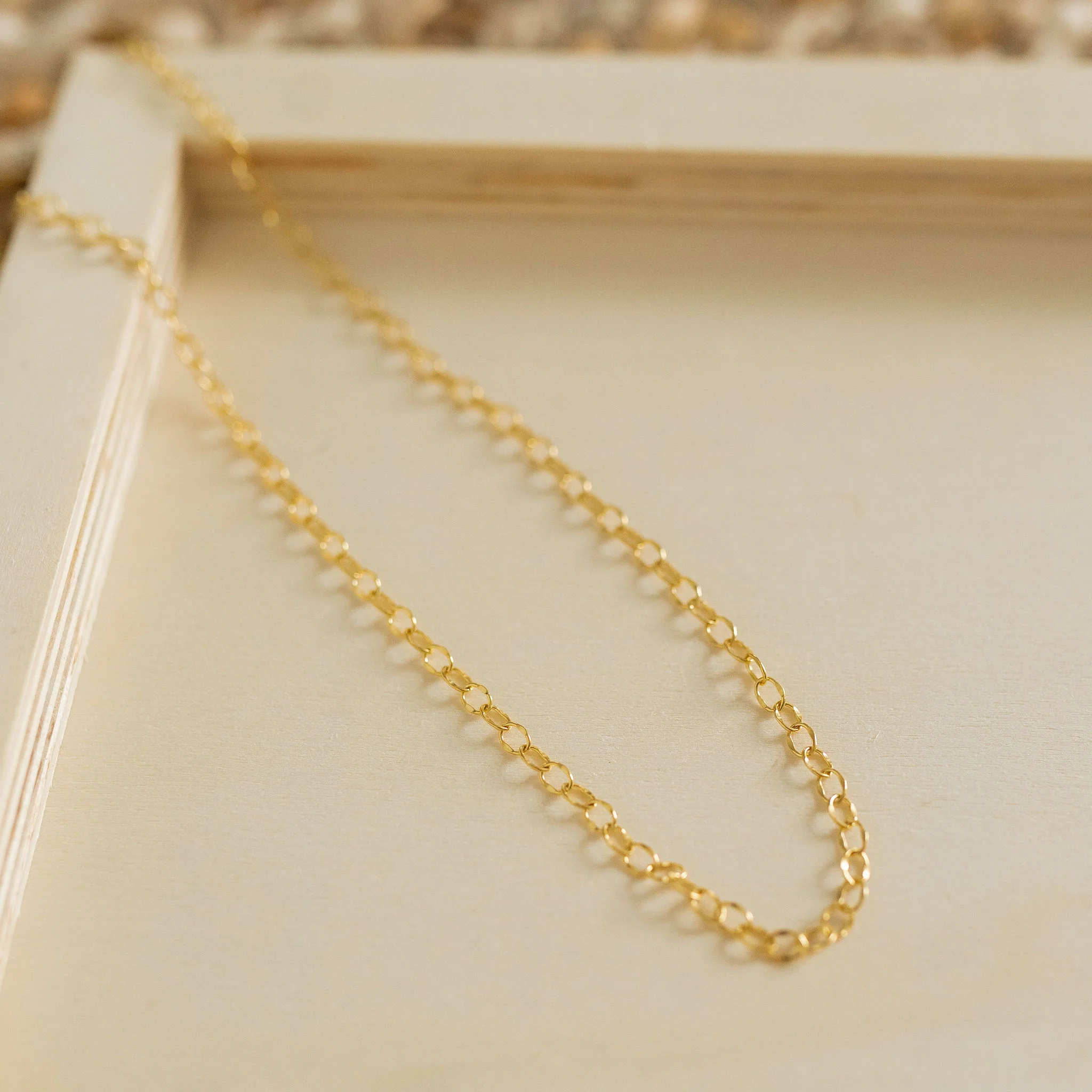 Dapped Oval Necklace - Image 5