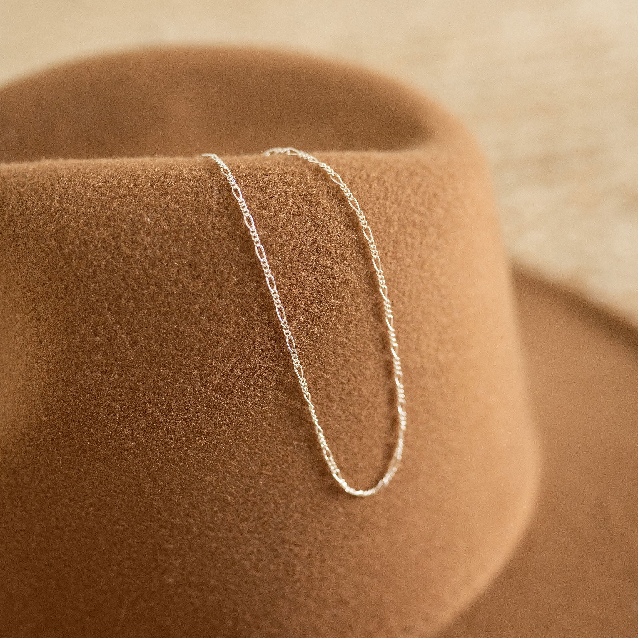 Delicate Figaro Necklace - Image 3