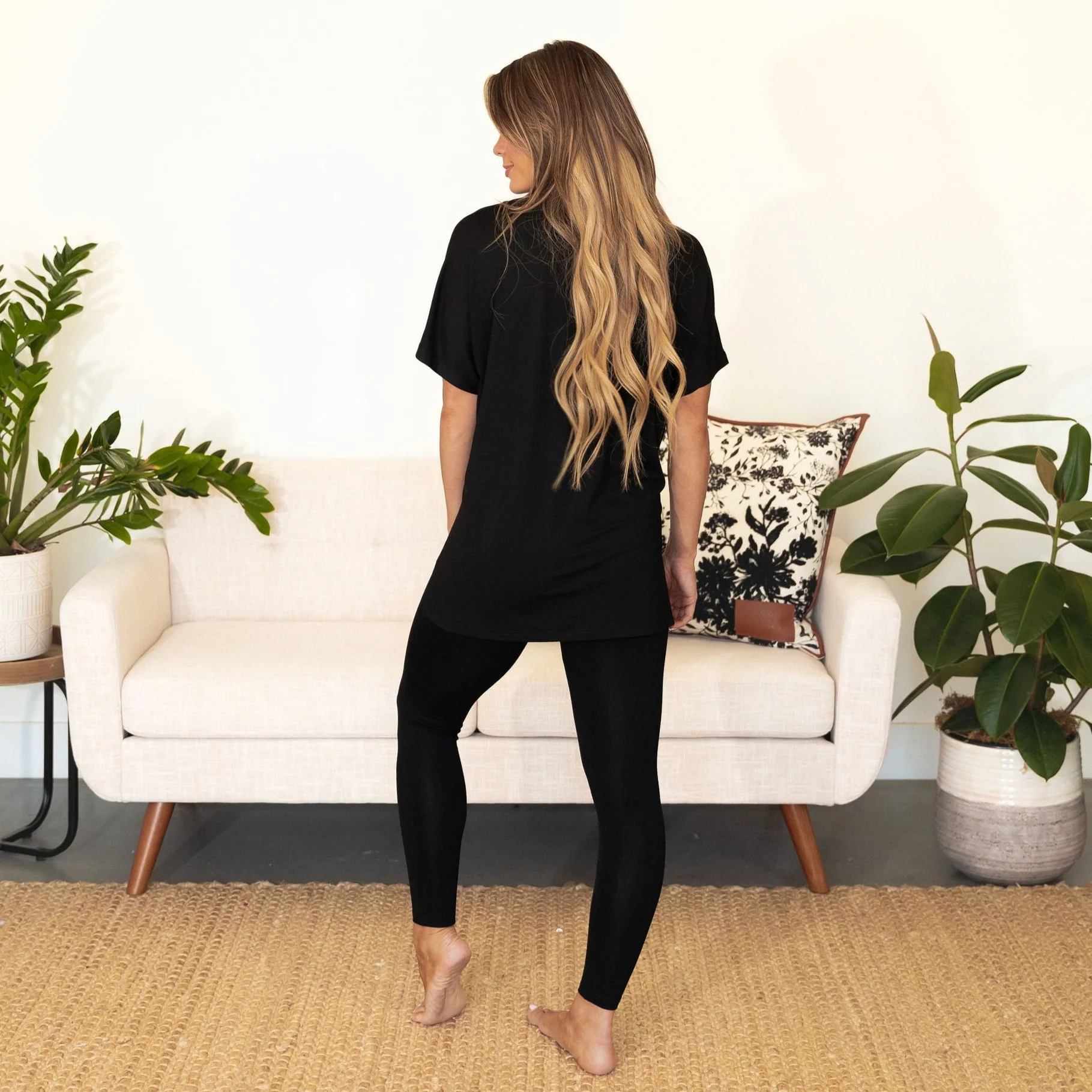 Flora Loungewear Set - Black - Image 7