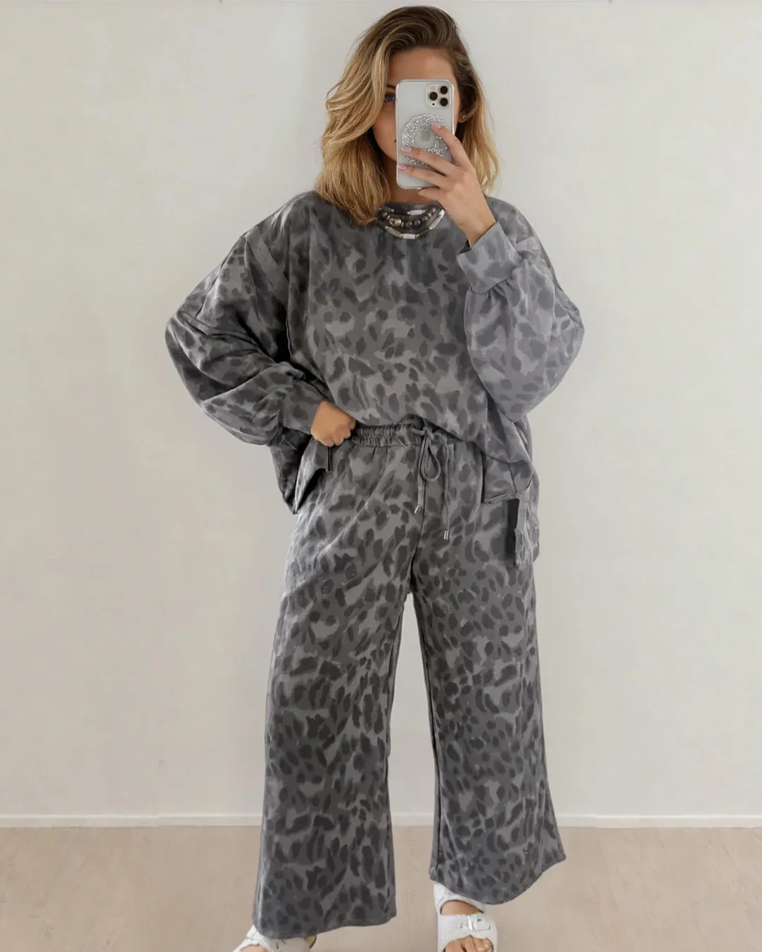 Reese Leopard Print Pullover Drawstring Loose Pants Set - Gray - Image 2