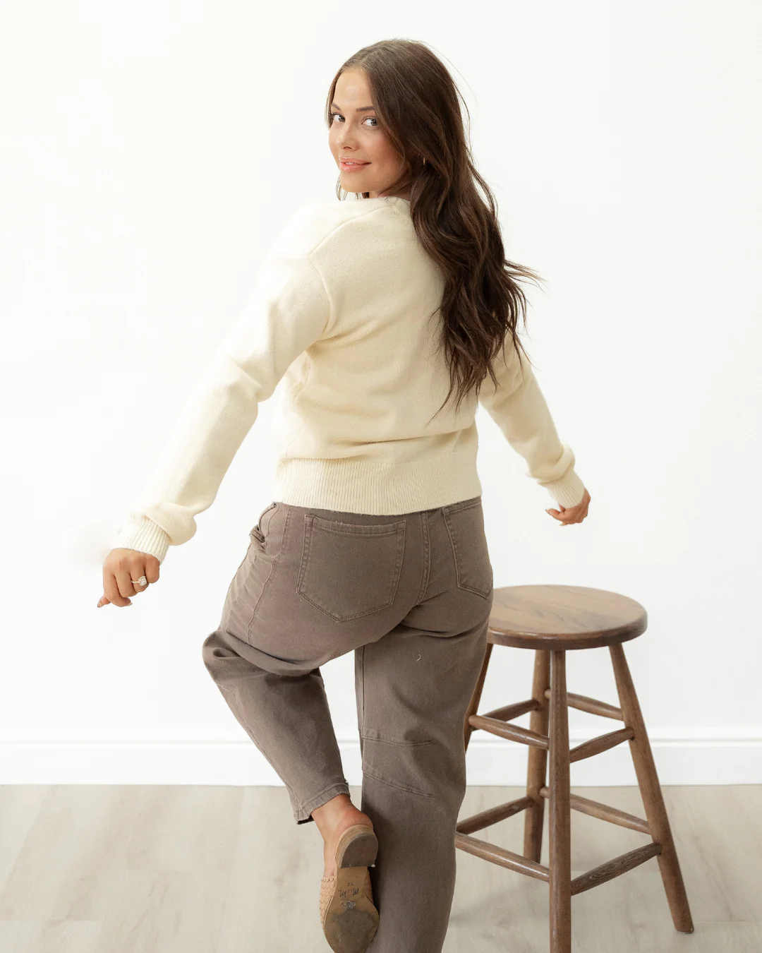 Corinne Bowknot Knit Cropped Cardigan - Image 4