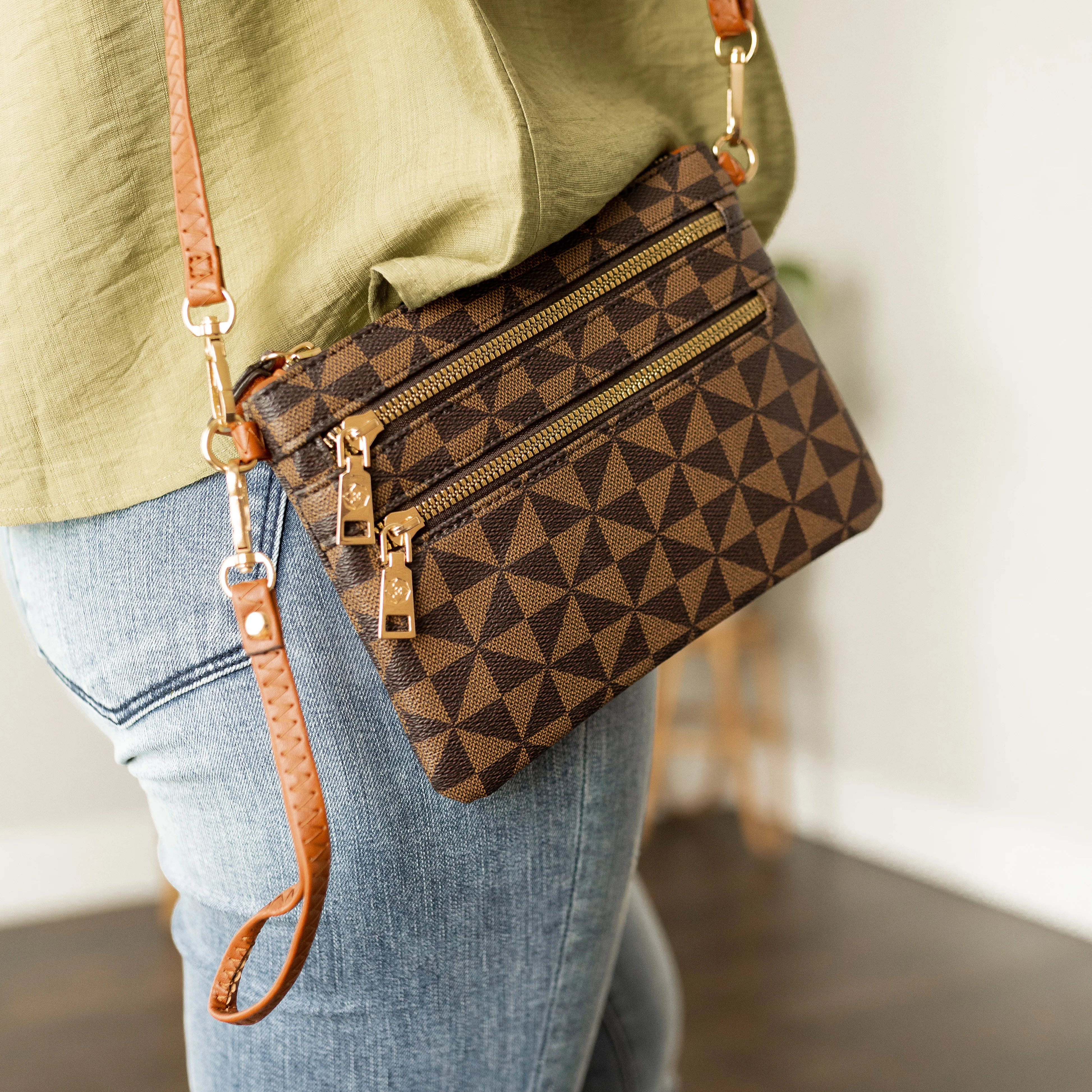 Kaylee Crossbody Bag - Coffee - Image 3