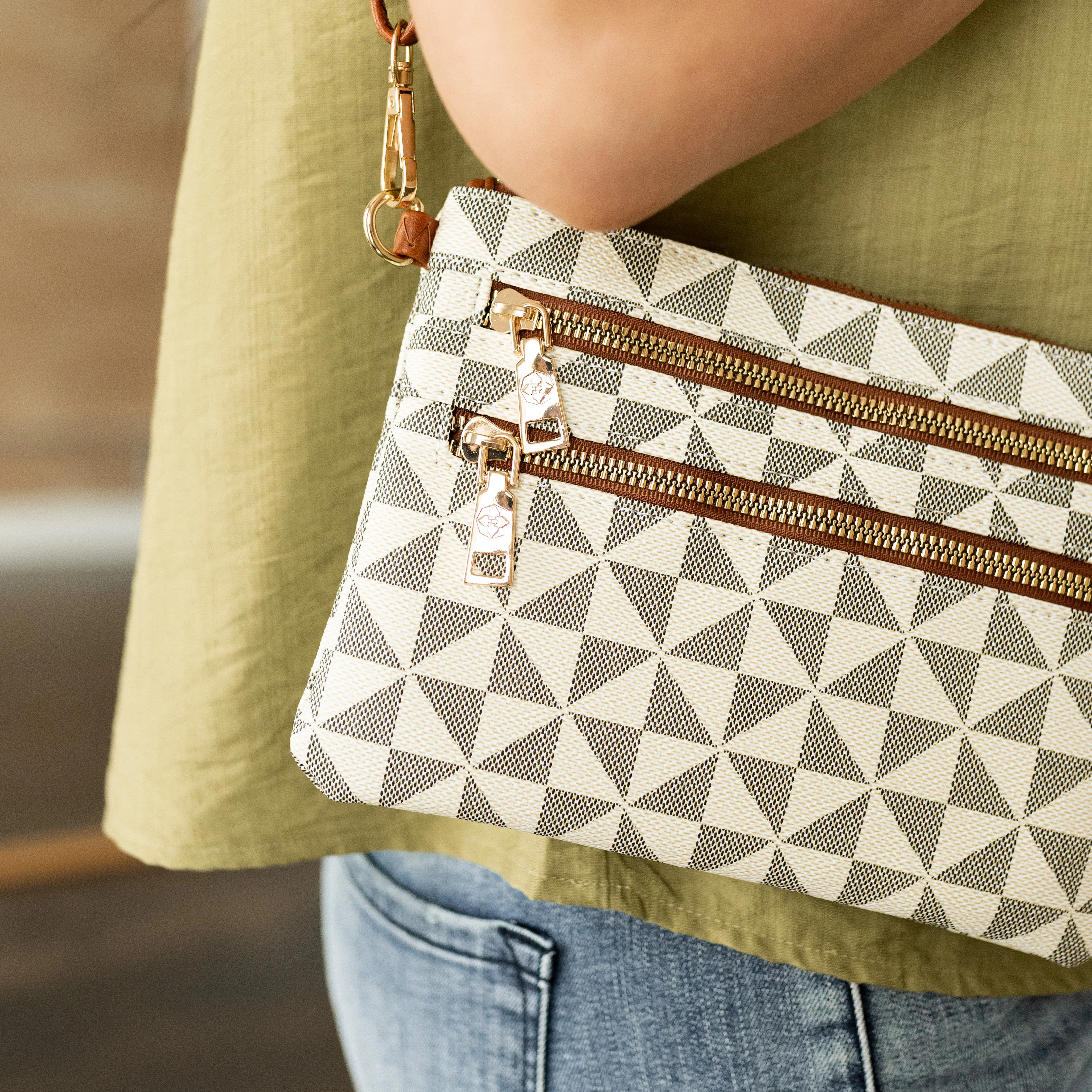 Kaylee Crossbody Bag - Ivory - Image 3