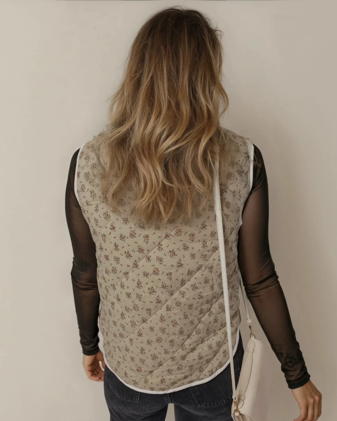 Sloane Floral Print Quilted Concealed Button Vest - Image 5