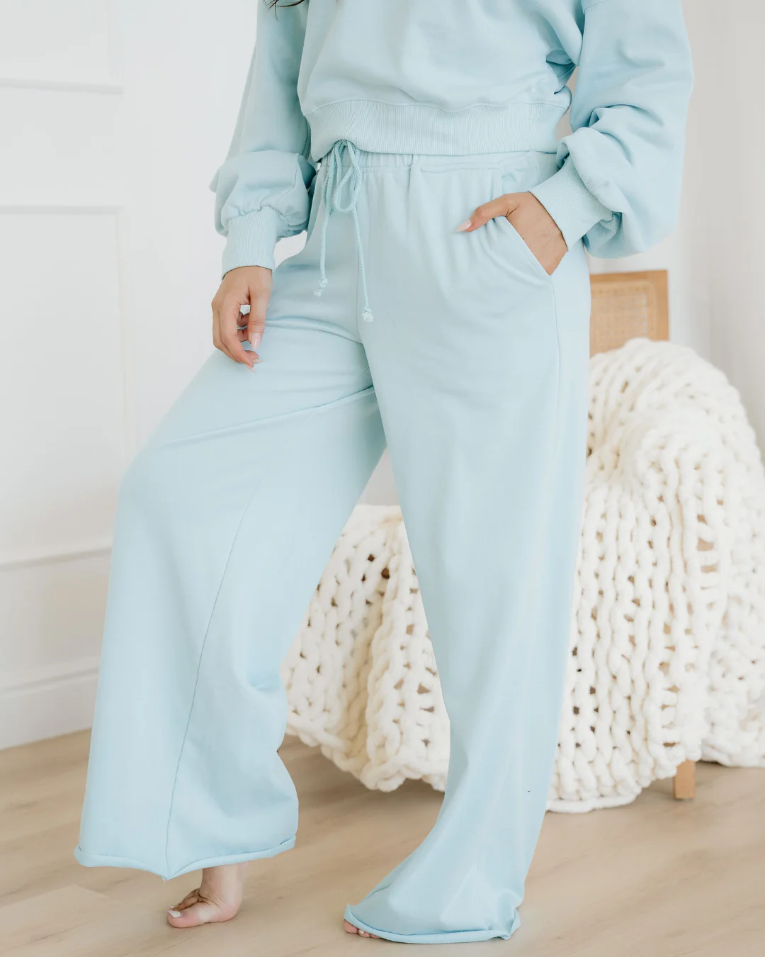 Miles Crop Pullover Drawstring Wide Leg Pants Set - Blue - Image 4