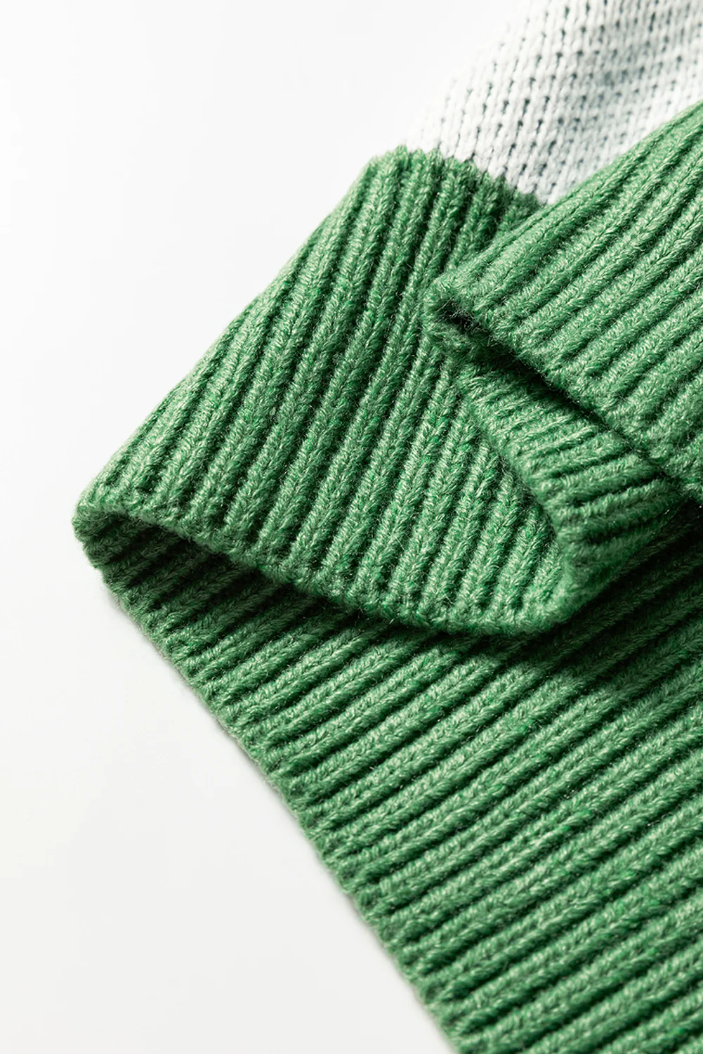 V Neck Checkered Sweater - Green - Image 9